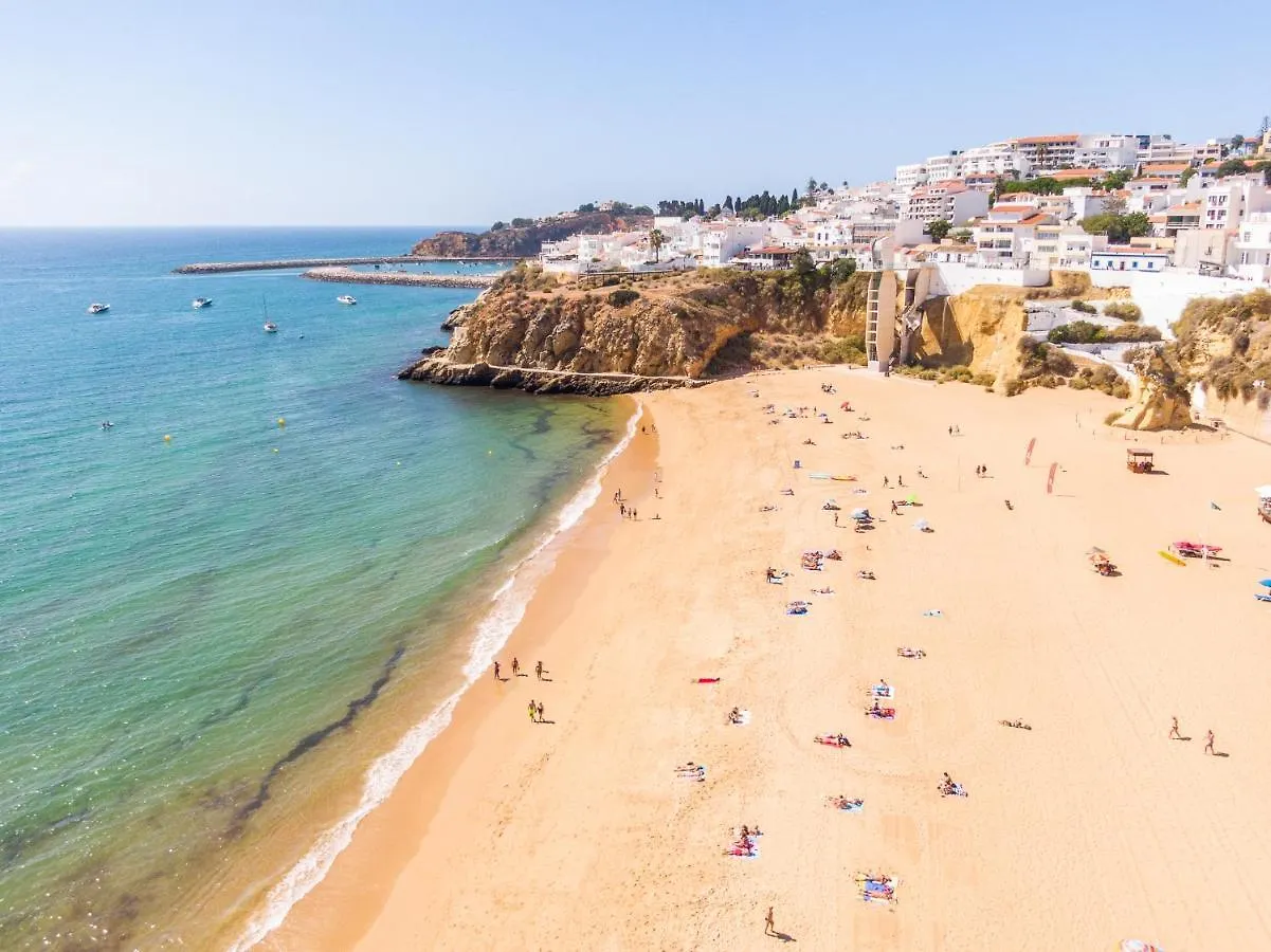 Beach Studio In Albufeira'S Old Town Portugal