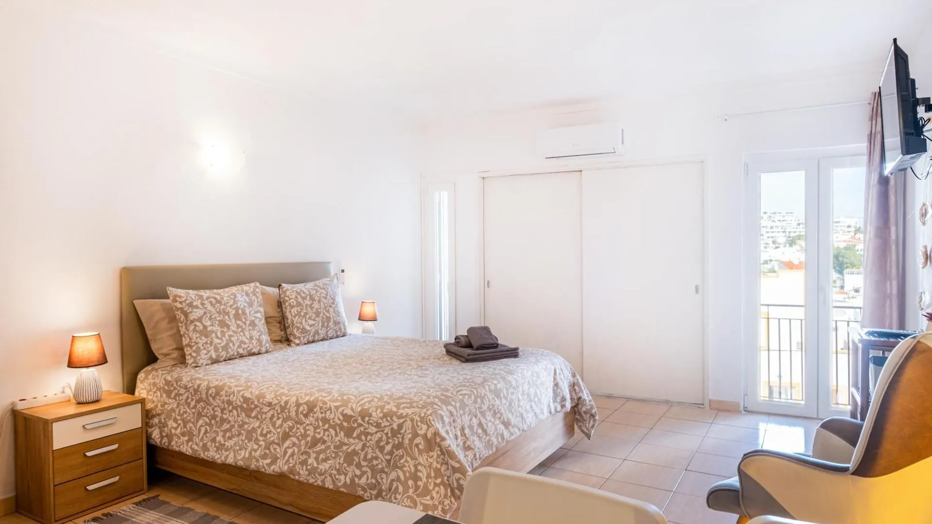 Beach Studio In Albufeira'S Old Town Apartment